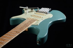 Handmade Aura Evocaster Headless Guitar