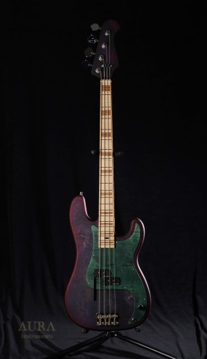 Handmade Aura P-Bass PK